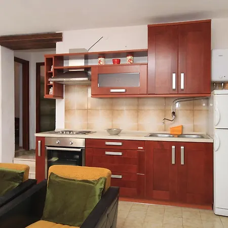 Rogoznica 7541a Daire *