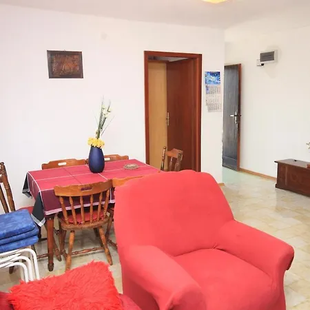 Rogoznica 7541a Daire
