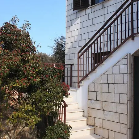 Apartment Rogoznica 7541a